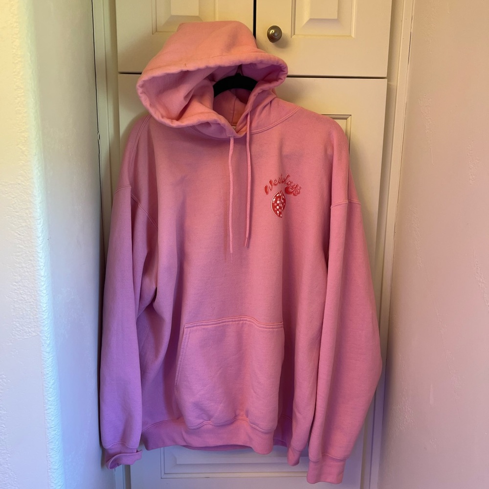 NEW FUN ON WEEKDAYS HOODIE (limited edition)
